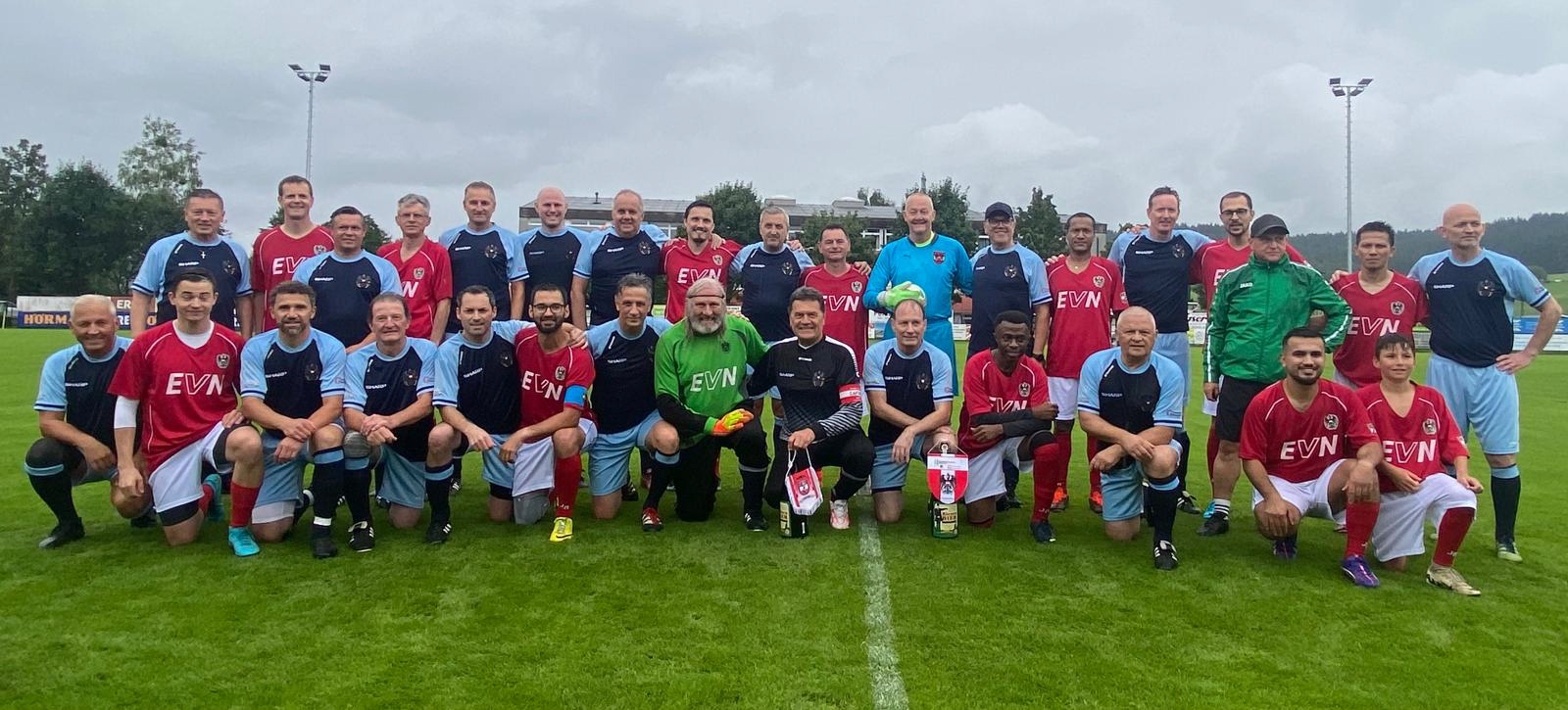 2025_lengau-benefizspiel-priester%20(11)